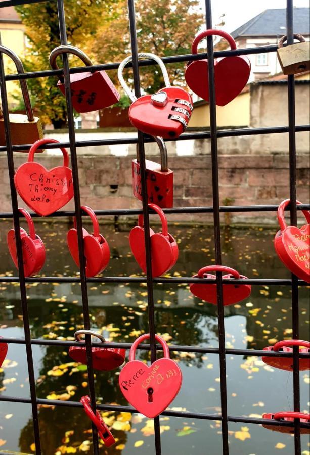 LE 1  GÎTES TOUT CONFORT à COLMAR CENTRE Esterno foto